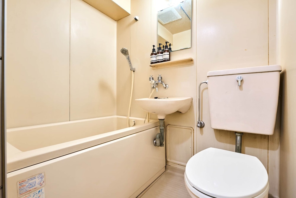 ベーシック アパートメント 禁煙 シティビュー (902) バスルーム2 | Househotel 西池袋