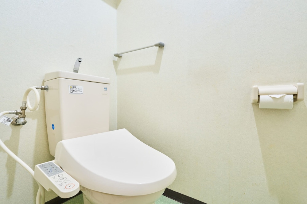 ベーシック アパートメント 禁煙 シティビュー (802) バスルーム0 | Househotel 西池袋