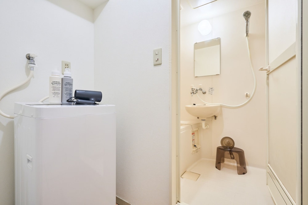 ベーシック アパートメント 禁煙 シティビュー (802) バスルーム2 | Househotel 西池袋