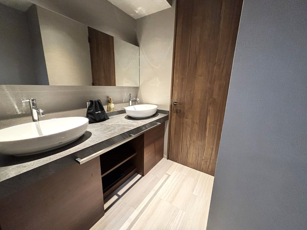 スイート 禁煙 客室1 | 宇佐グランドホテル