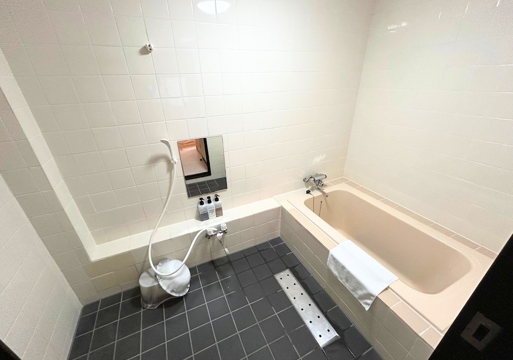 和風ツインルーム 禁煙 バスルームのシャワー0 | パーク ホテル