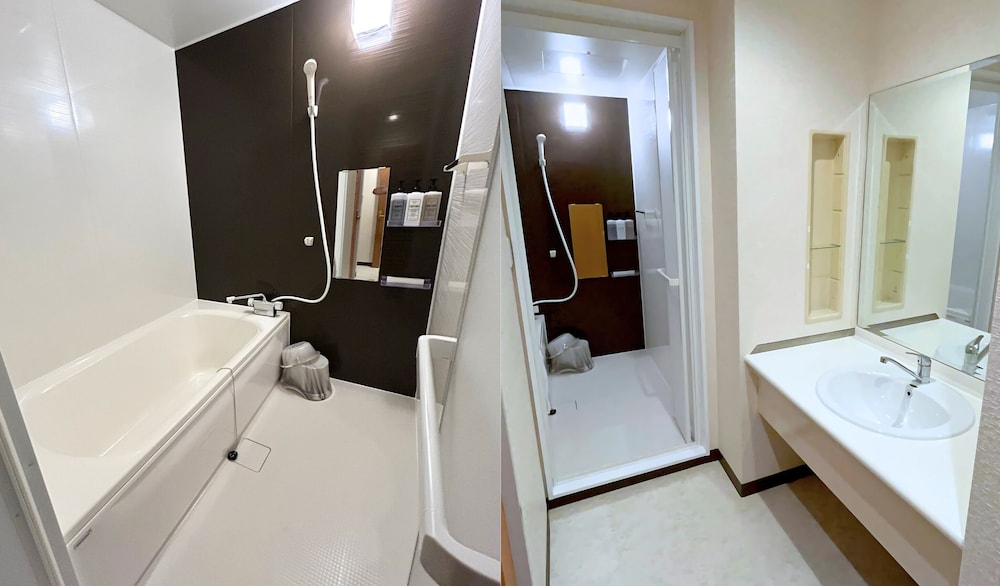 トリプルルーム 禁煙 バスルームのシャワー0 | パーク ホテル