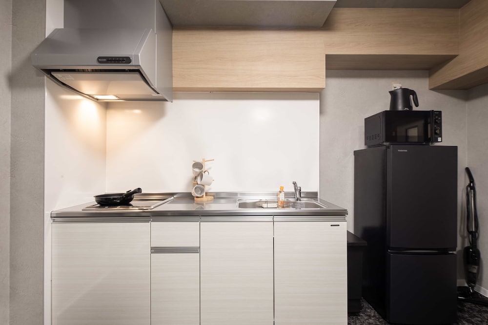 ファミリー ツインルーム バルコニー シティビュー 専用キッチン0 | b&Namba1