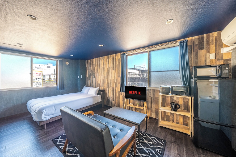 客室1 | SILK COURT 201