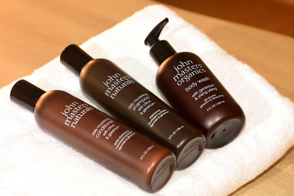 ベーシック ツインルーム マウンテンビュー バスルーム3 | The,おこもりの宿 夢流し