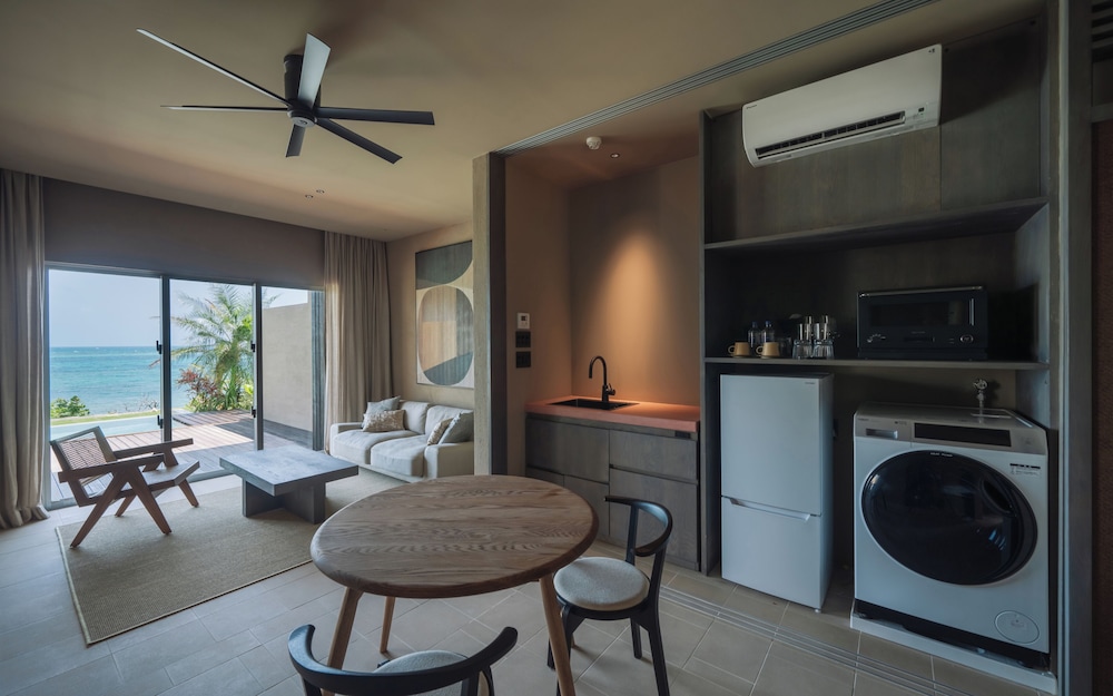 ジュニア ヴィラ 1 ベッドルーム プライベートプール オーシャンビュー 客室3 | アヤンナ宮古島