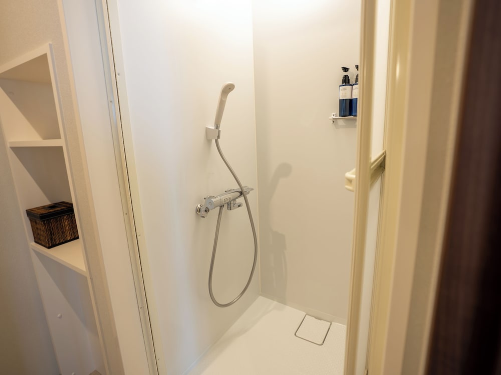 ツインルーム 禁煙 バスルームのシャワー0 | YuiLocalZao