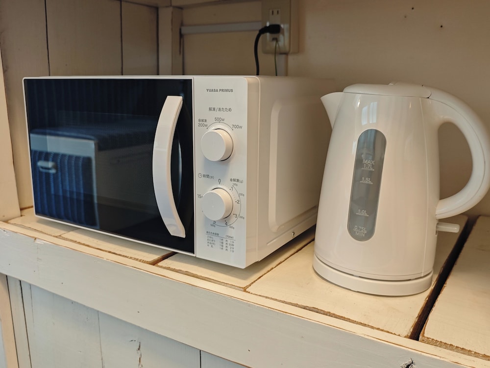 4 人部屋 客室の設備とサービス5 | AIR STREAM HOUSE 仲宗根