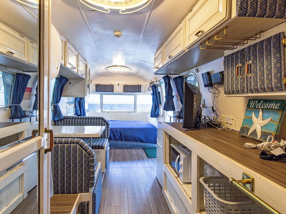 4 人部屋 客室3 | AIR STREAM HOUSE 仲宗根