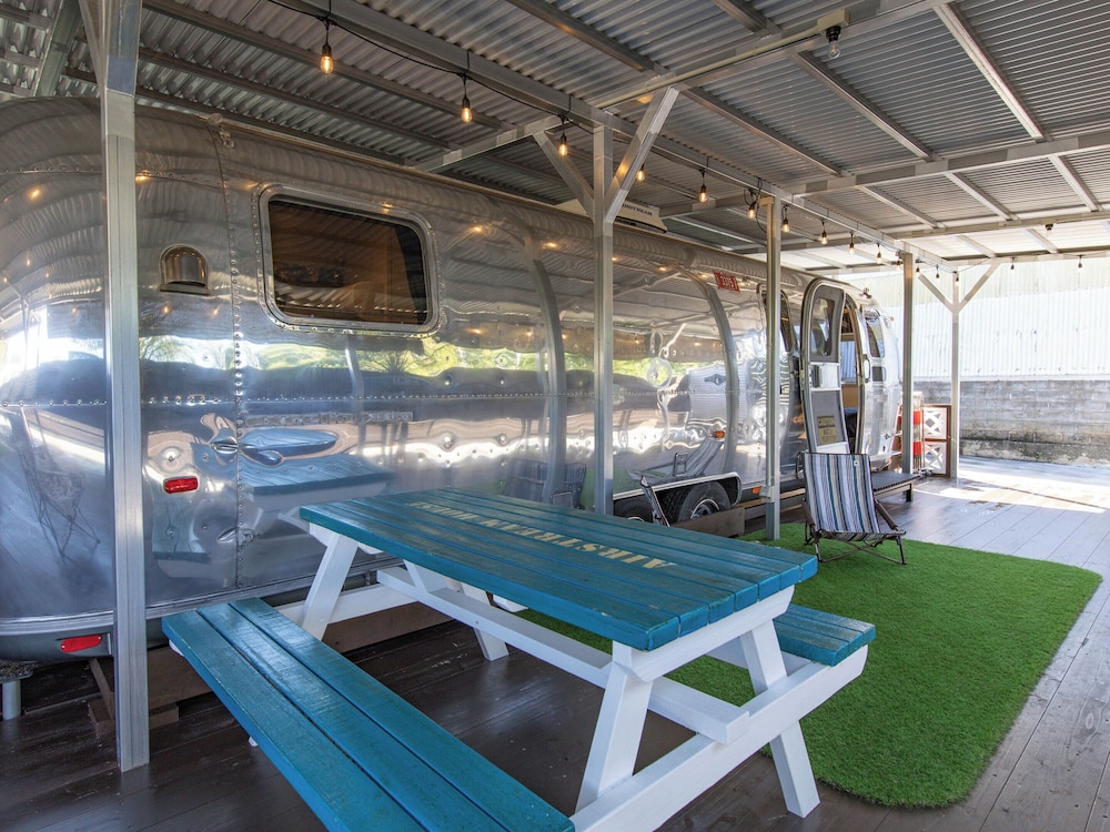 4 人部屋 テラス / パティオ0 | AIR STREAM HOUSE 仲宗根