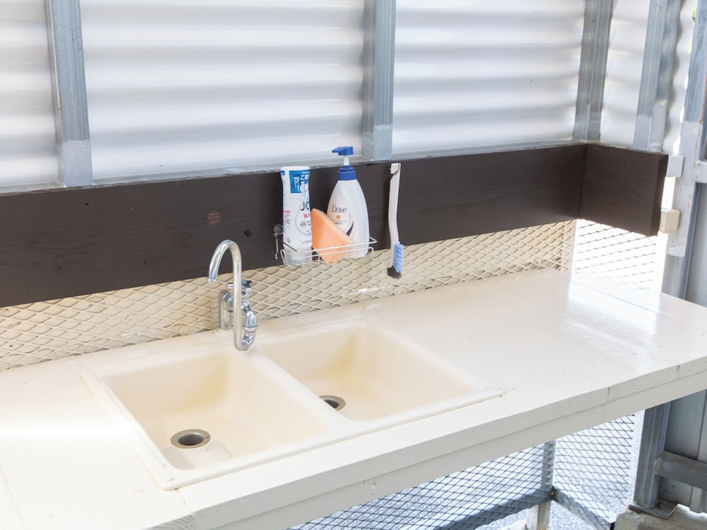 4 人部屋 客室の設備とサービス14 | AIR STREAM HOUSE 仲宗根