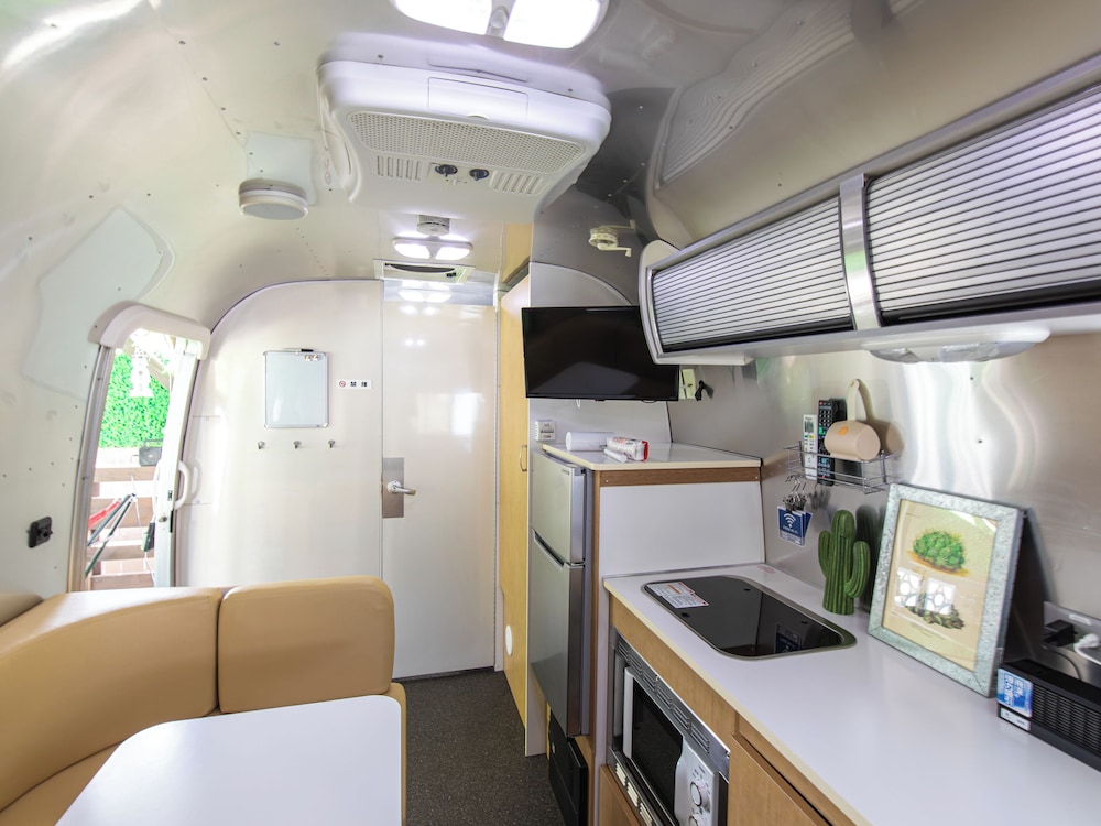 ルーム 客室3 | AIR STREAM HOUSE 天底