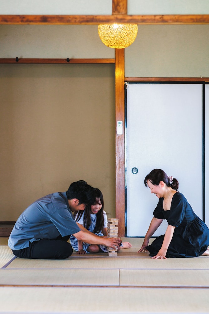 ファミリー ハウス 4 ベッドルーム 禁煙 リビング エリア14 | 古民家の宿 Yamotas 馬籠