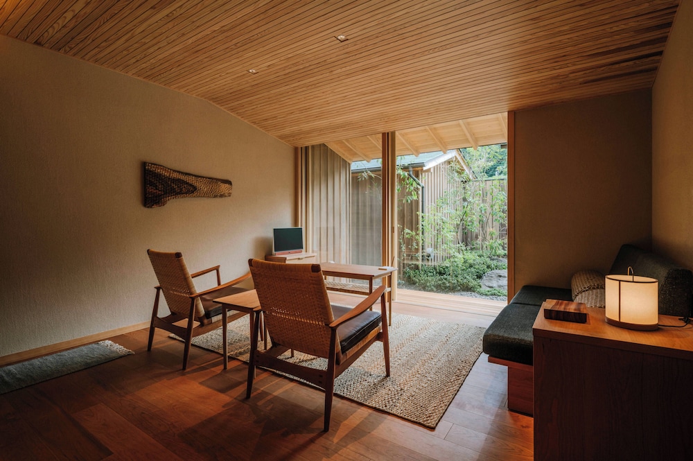 デラックス スタジオ 客室4 | 霞燦（かさん）