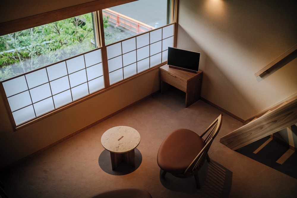 ジュニア ルーム 客室8 | 霞燦（かさん）