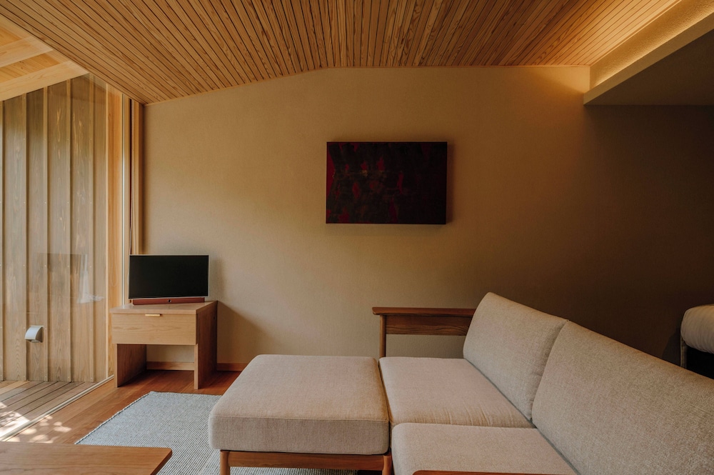 デラックス スタジオ 客室5 | 霞燦（かさん）