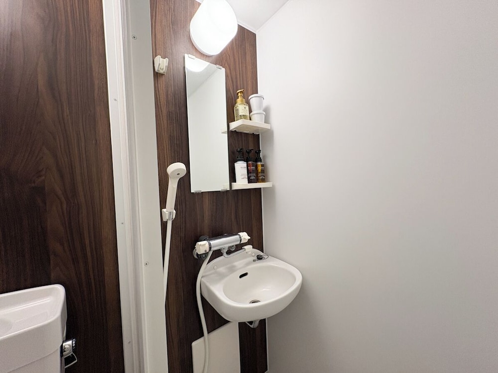 シングルルーム シャワーのみ 喫煙可 客室2 | ホテルリブマックスBUDGET鹿児島天文館