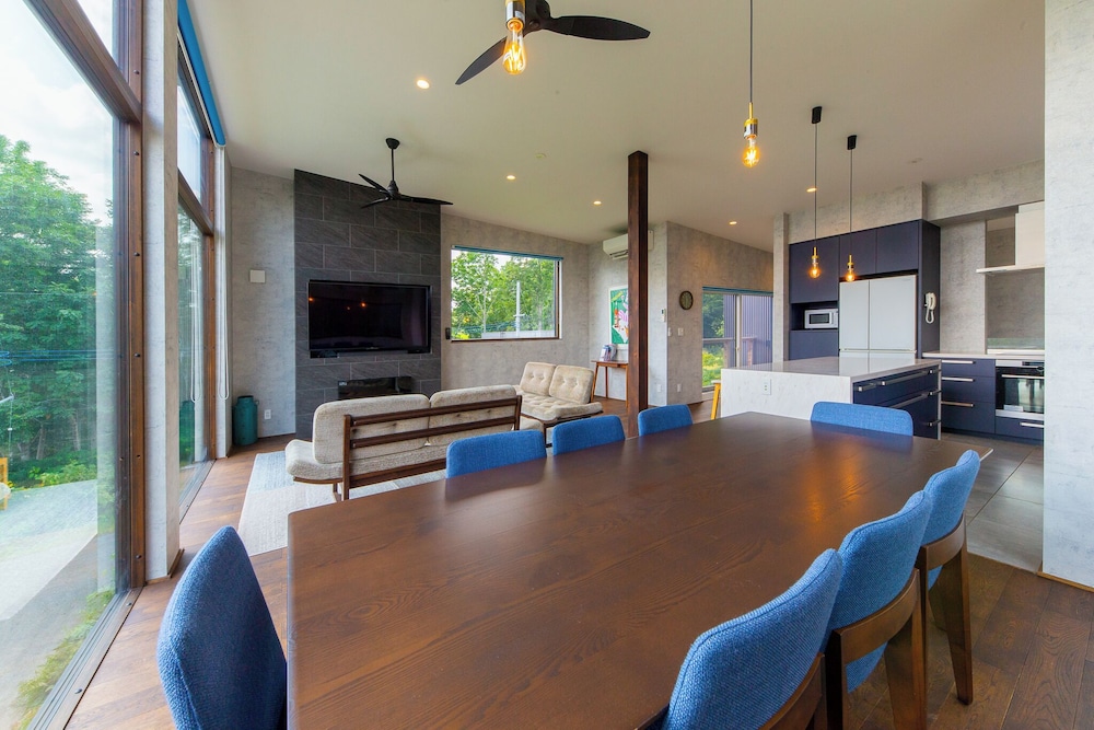 レストラン1 | オフピーストシャレー