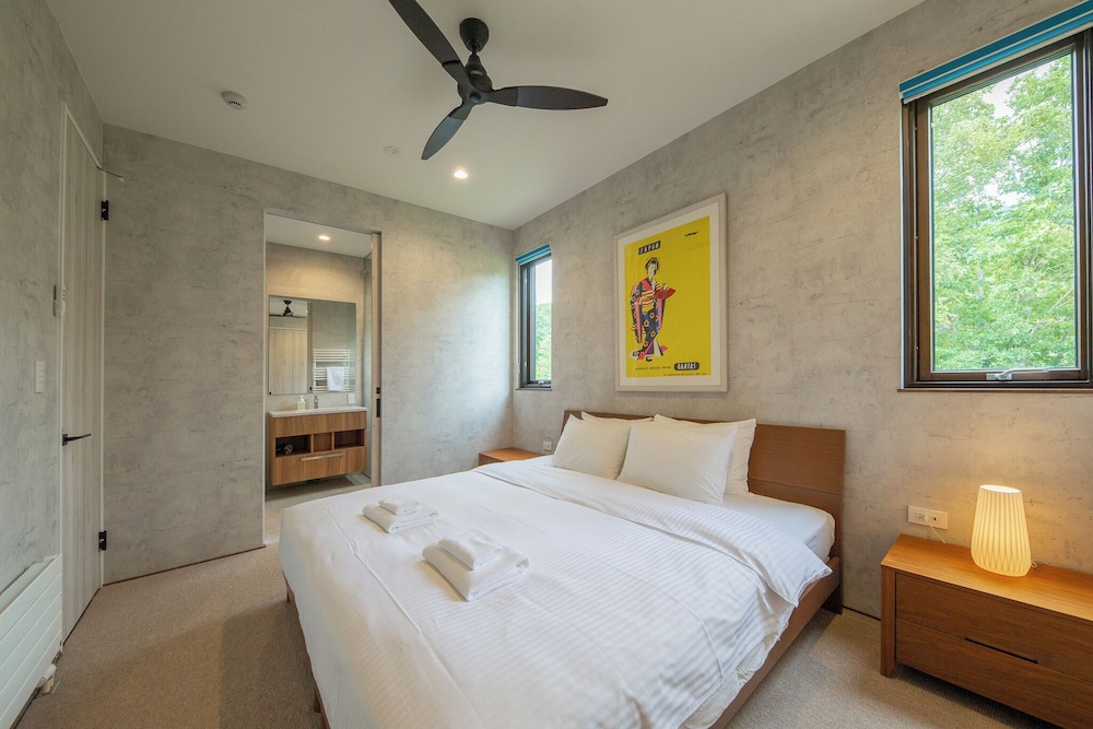 客室1 | オフピーストシャレー