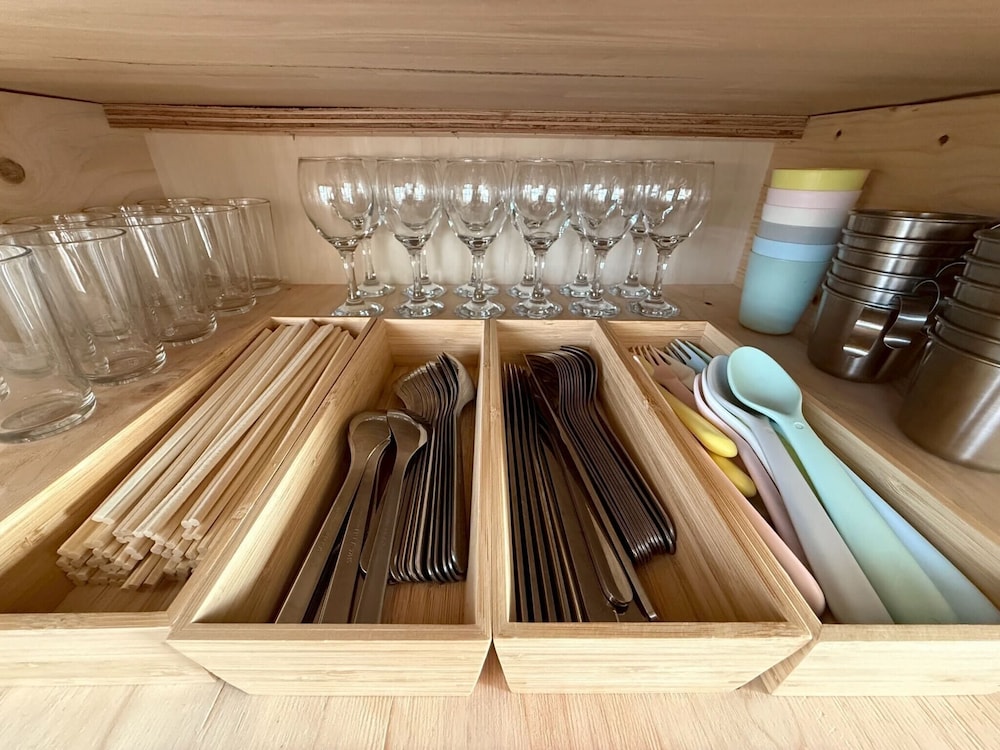 ファミリー ヴィラ パティオ オーシャンビュー 専用キッチン6 | Aoniwa -碧庭- AWAJI