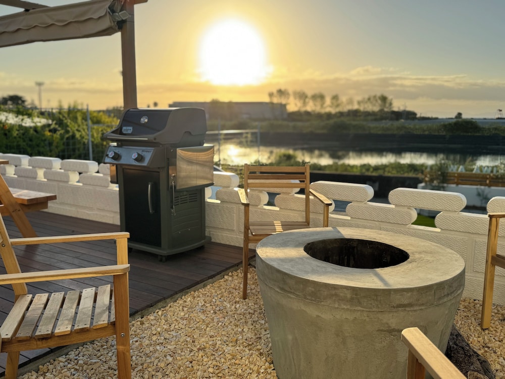 ファミリー ヴィラ パティオ オーシャンビュー テラス / パティオ1 | Aoniwa -碧庭- AWAJI