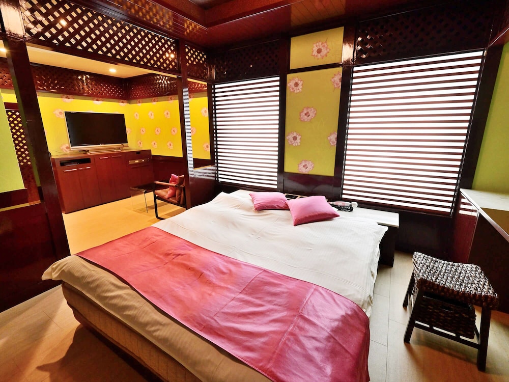 スタンダード ダブルルーム 客室8 | ホテル ラフィネ - 大人限定