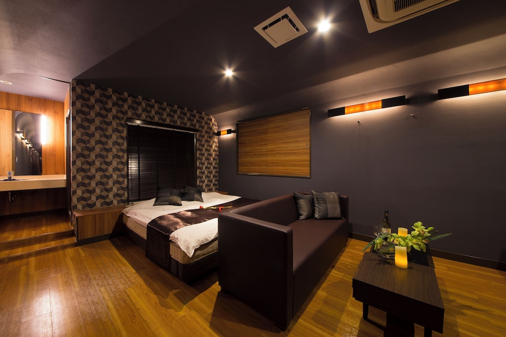 客室1 | ホテル ラフィネ - 大人限定 客室1 | ホテル ラフィネ - 大人限定