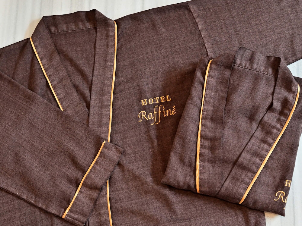 スタンダード ダブルルーム 客室の設備とサービス2 | ホテル ラフィネ - 大人限定