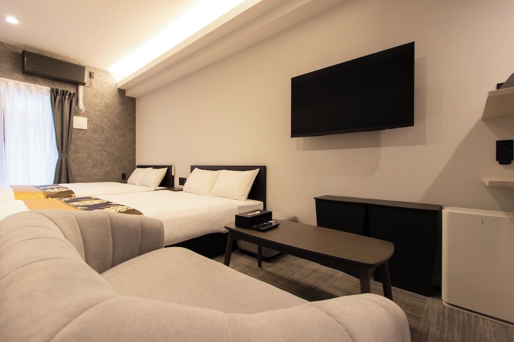 コンフォート 4 人部屋 客室4 | Tabi and.-light-博多01