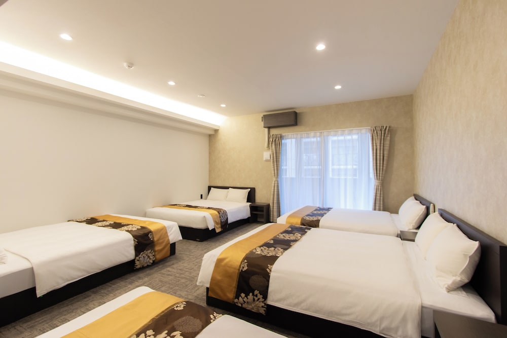 デラックス スタジオ 客室0 | Tabi and.-light-博多01