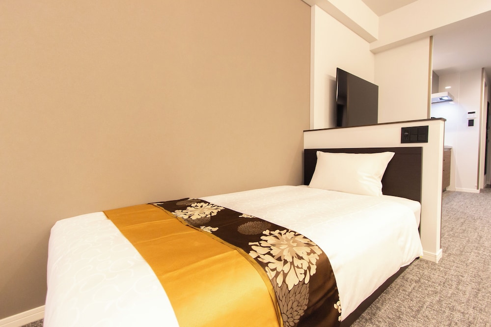 デラックス スタジオスイート 客室7 | Tabi and.-light-博多01