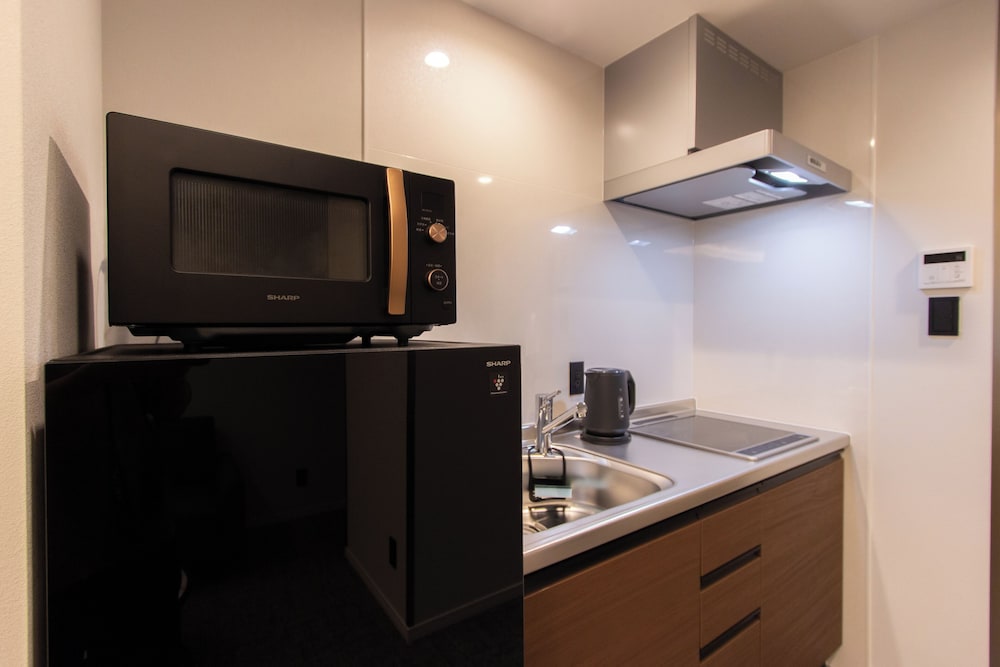 デラックス スタジオスイート 客室11 | Tabi and.-light-博多01