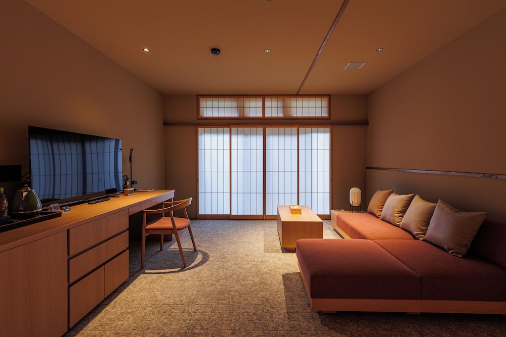 ジュニア ツインルーム コートヤードビュー 客室2 | 奈良春日鹿のや