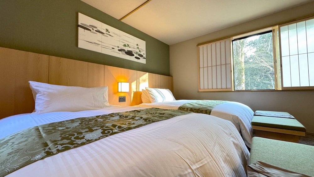 客室1 | 奈良春日鹿のや