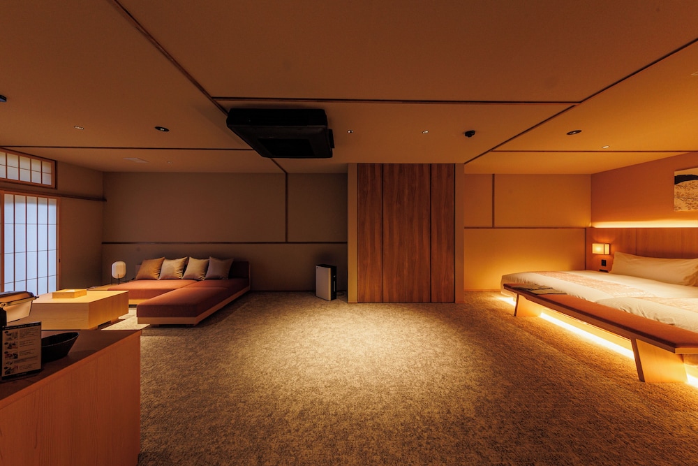 ジュニア ツインルーム コートヤードビュー | 奈良春日鹿のや