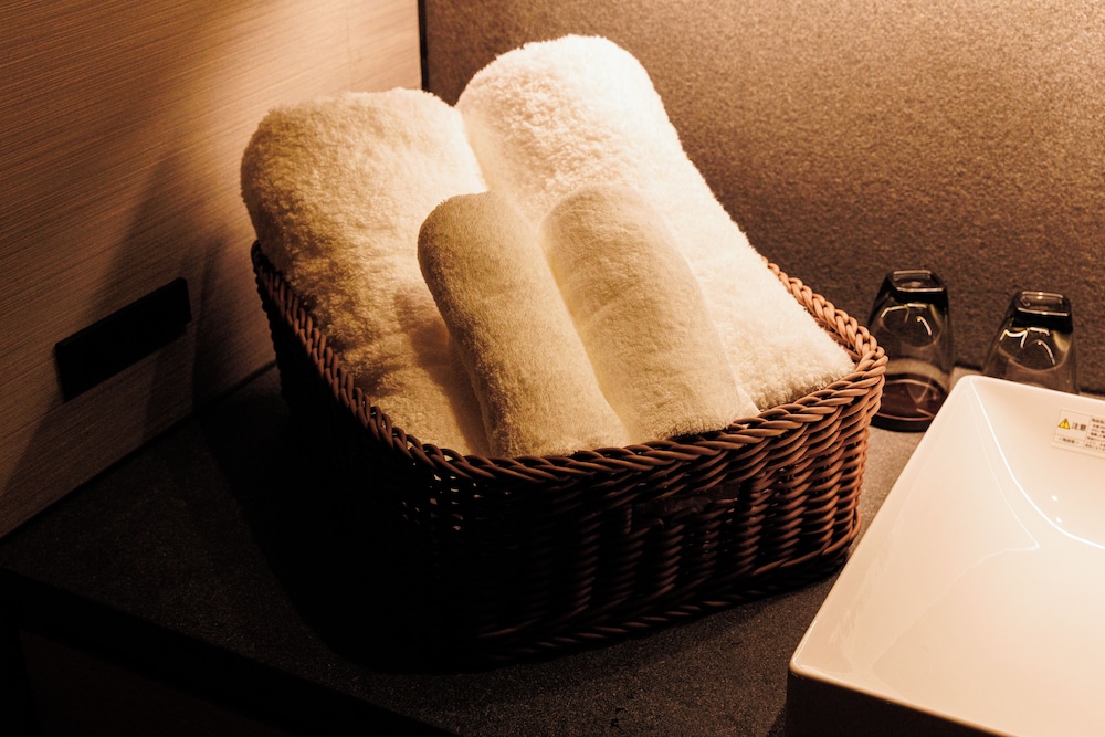 デラックス ツインルーム バスルーム0 | 奈良春日鹿のや