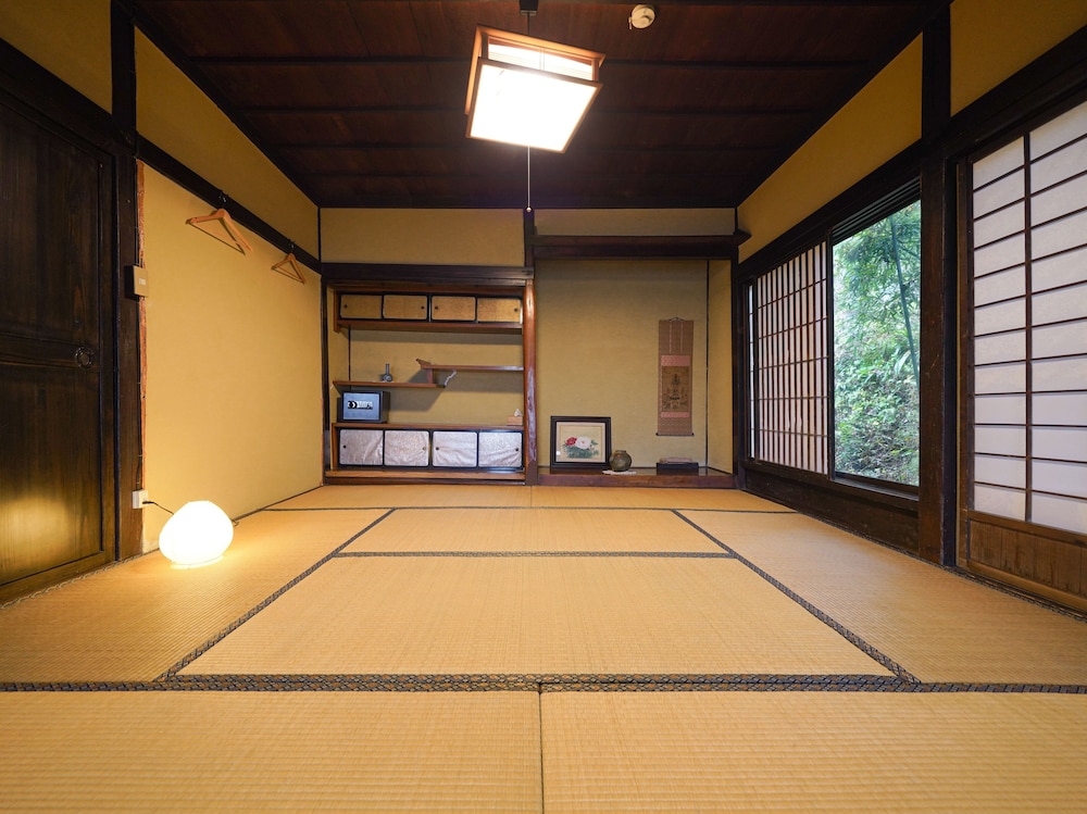 スタンダード ルーム マウンテンビュー 客室6 | 真秀ろば