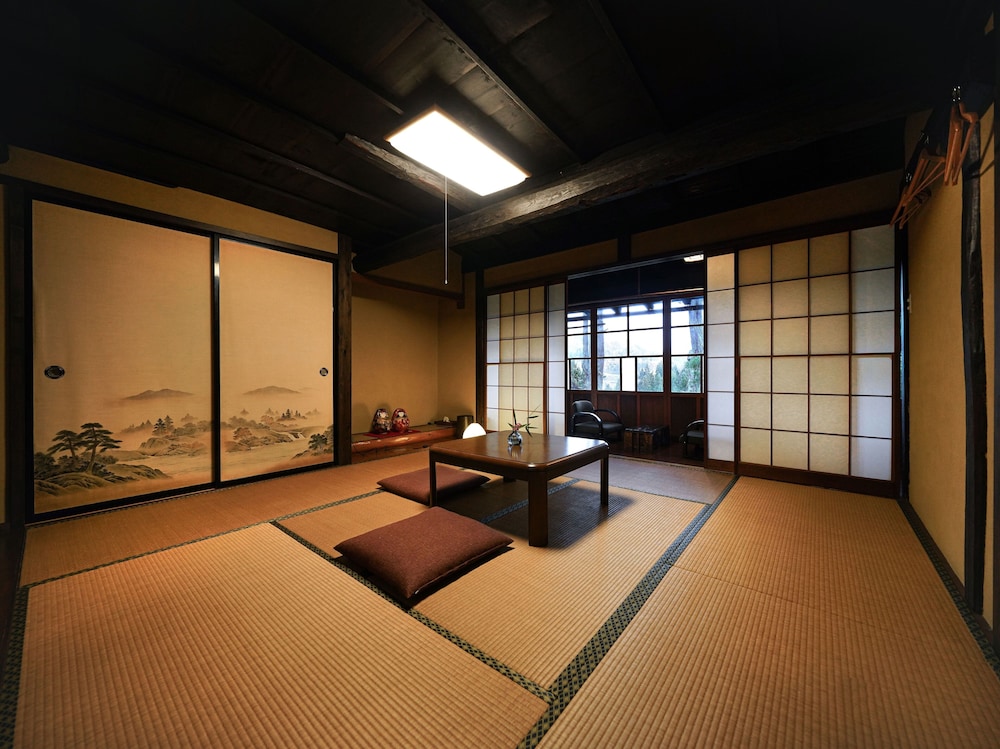 デラックス ルーム マウンテンビュー 客室0 | 真秀ろば