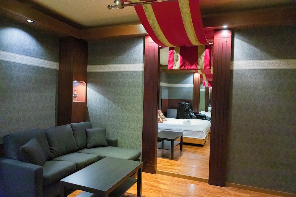 キングルーム (クリムゾンオペラ) 禁煙 客室6 | ホテル リマ ショコラ