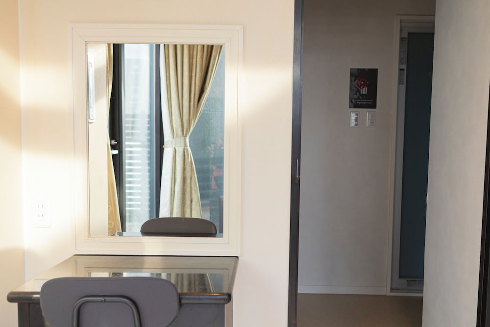 クイーンルーム サウナ&テラス付 (アーバンテラス) 禁煙 客室3 | ホテル リマ ショコラ