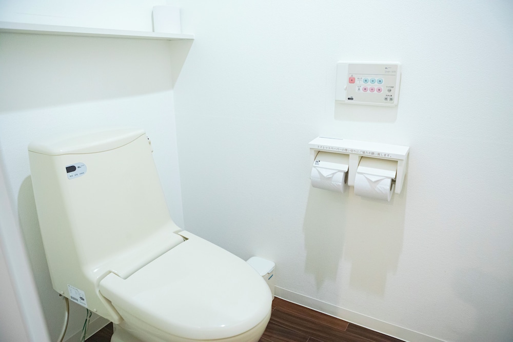 クイーンルーム サウナ付 (ホワイトブリーズ) 禁煙 客室の設備とサービス0 | ホテル リマ ショコラ