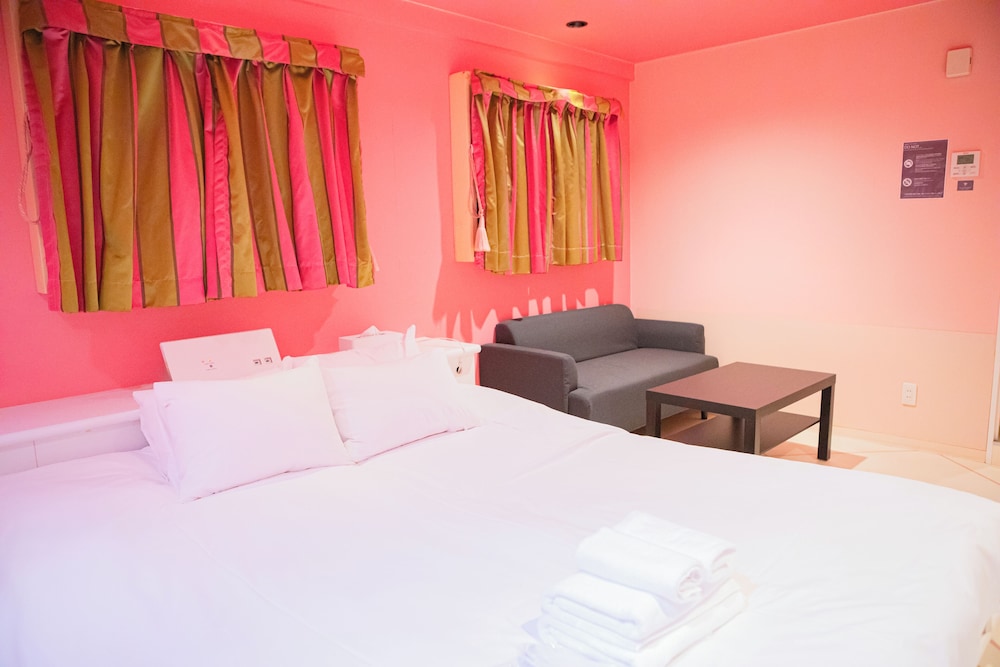 クイーンルーム (ブロッサム) 禁煙 客室1 | ホテル リマ ショコラ