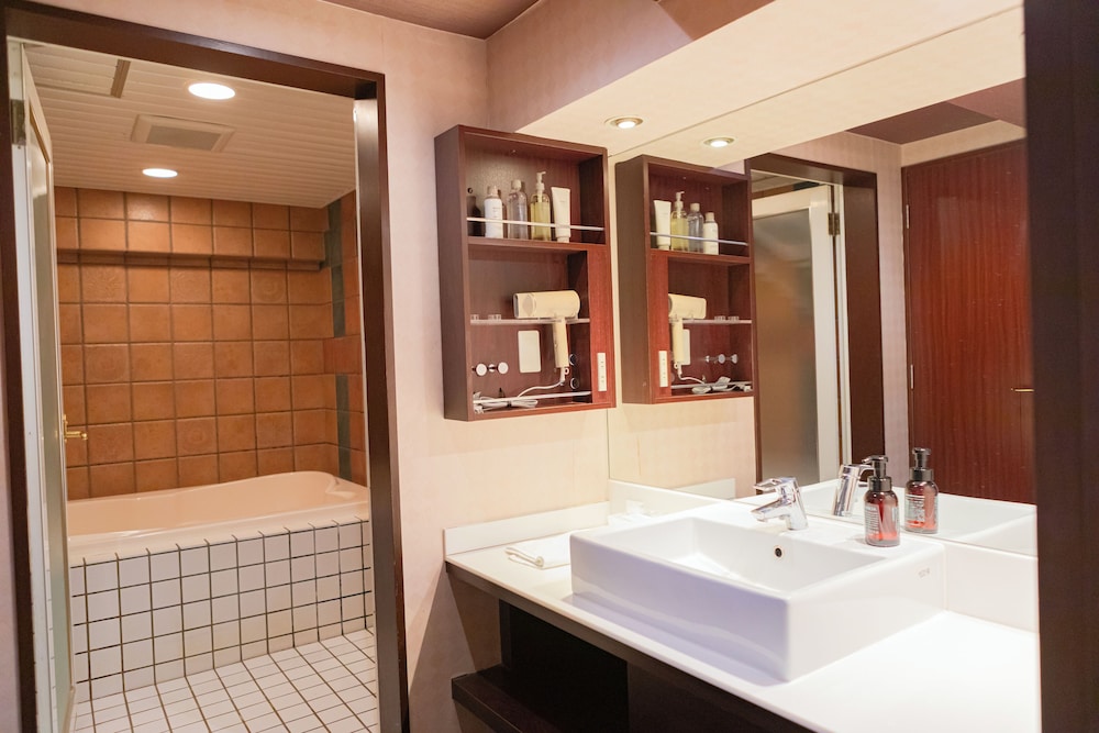 キングルーム (クリムゾンオペラ) 禁煙 バスルーム0 | ホテル リマ ショコラ