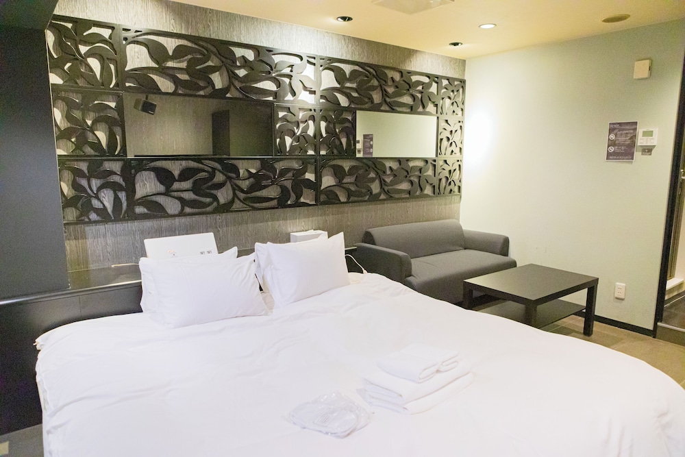 クイーンルーム (モダンミューズ) 禁煙 客室8 | ホテル リマ ショコラ