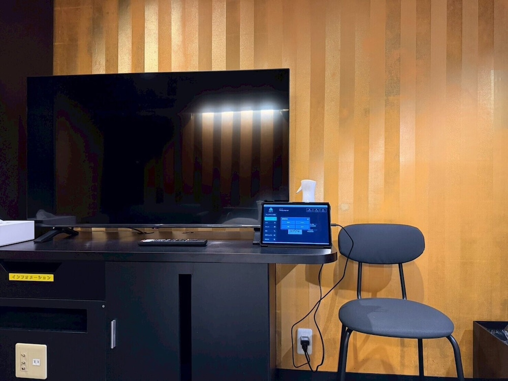 クイーンルーム (ヴェルベット) 禁煙 客室の設備とサービス0 | ホテル リマ ショコラ