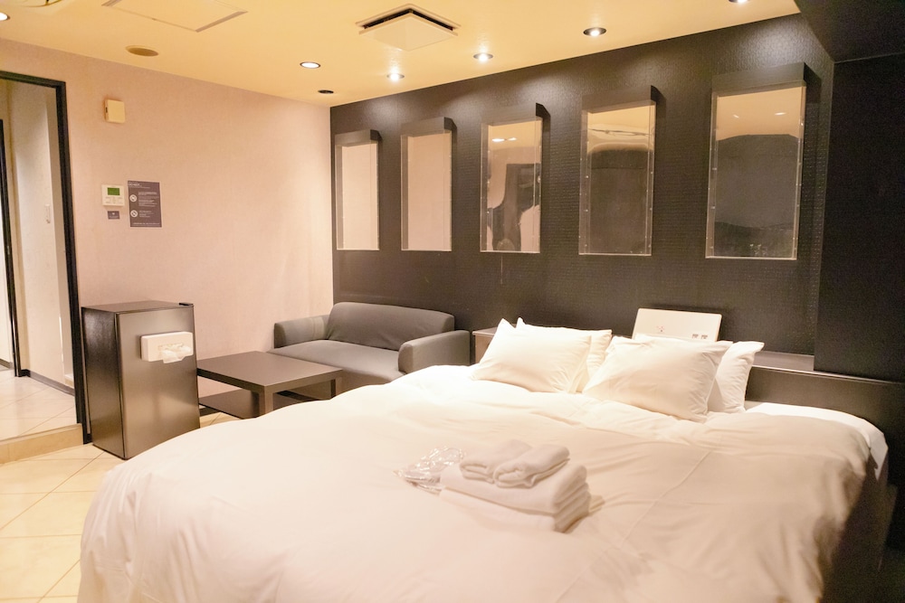 クイーンルーム (モダンミューズ) 禁煙 客室5 | ホテル リマ ショコラ