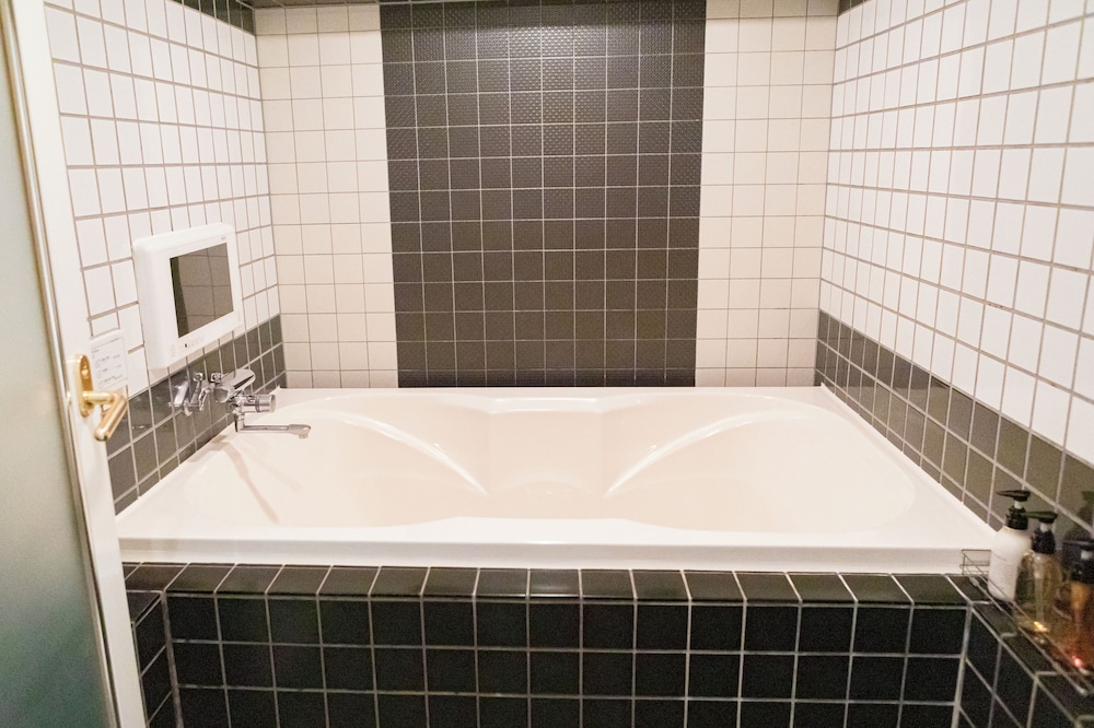 キングルーム (ロイヤルヴェール) 禁煙 バスルーム0 | ホテル リマ ショコラ