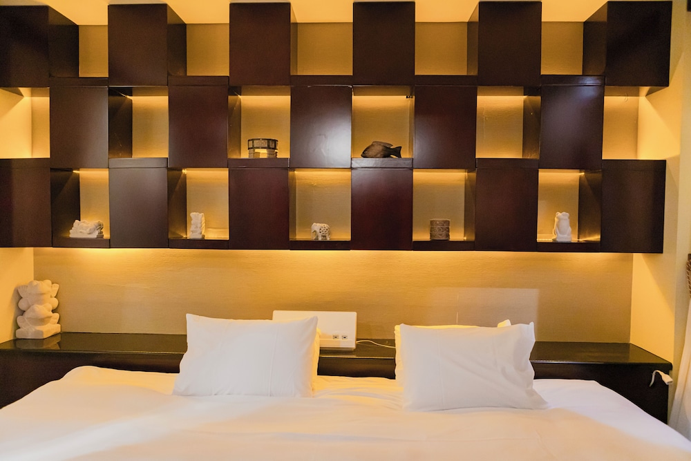 キングルーム (クリムゾンオペラ) 禁煙 客室7 | ホテル リマ ショコラ