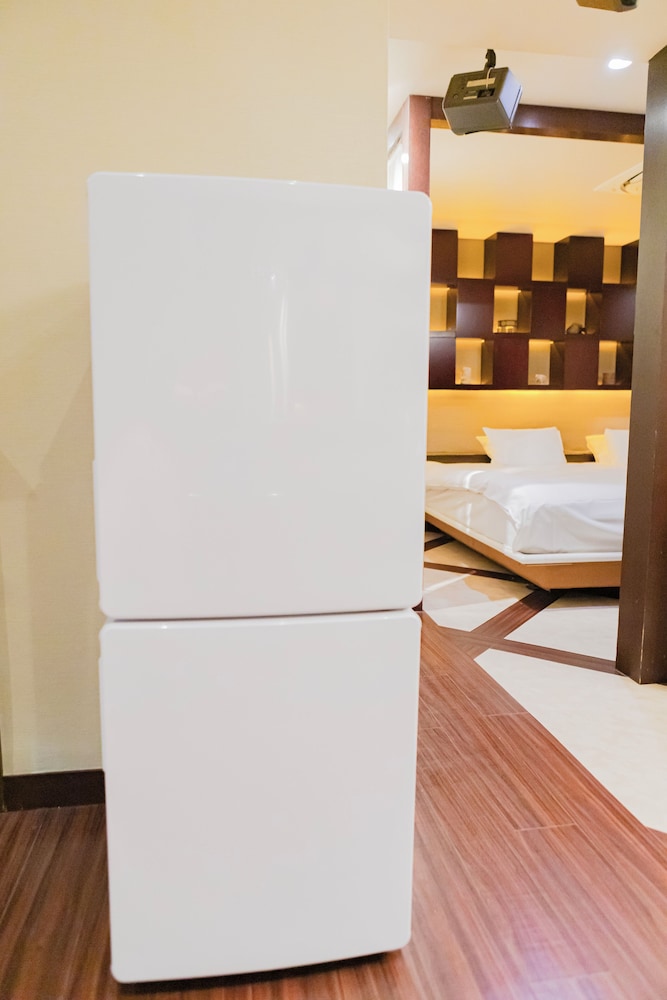 クイーンルーム (グランドリュクス) 禁煙 客室の設備とサービス7 | ホテル リマ ショコラ