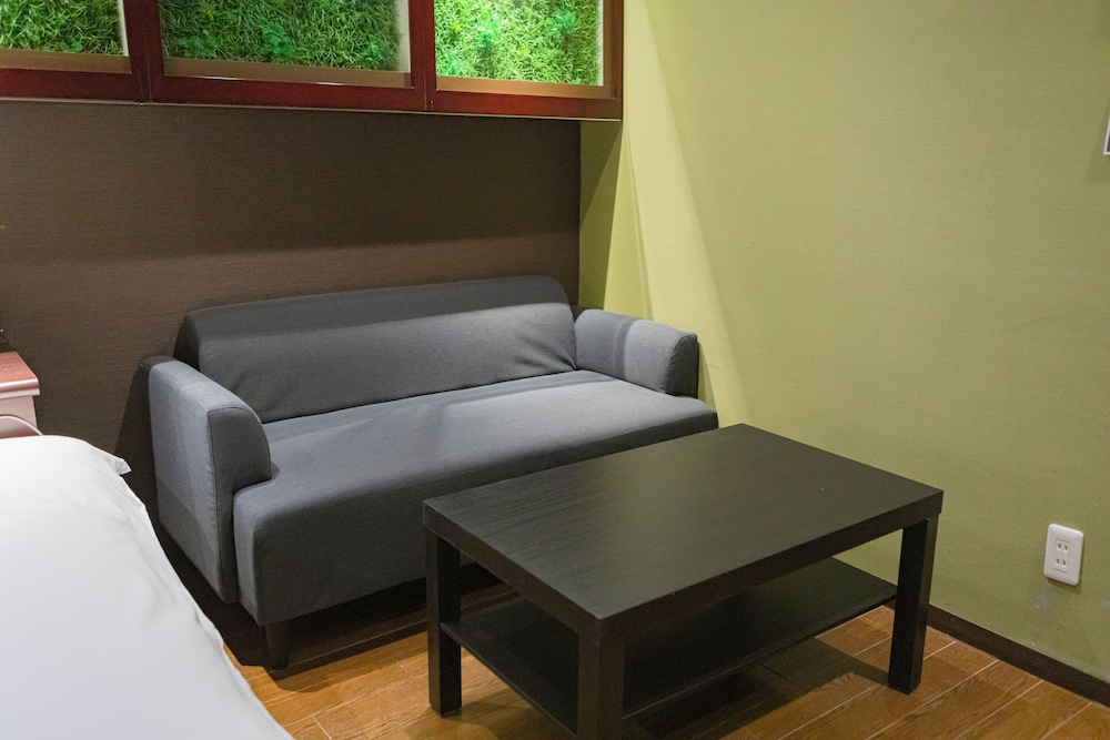 クイーンルーム (フォレストグロー) 禁煙 客室5 | ホテル リマ ショコラ